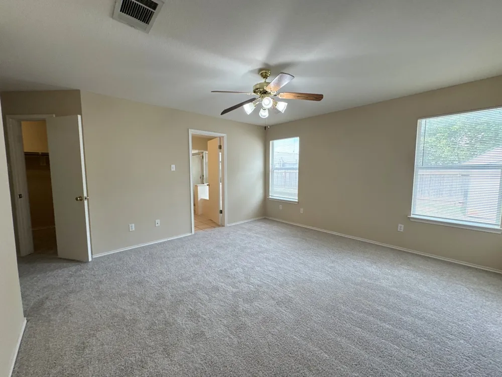 209 Katy B Lane Bastrop, TX 78602