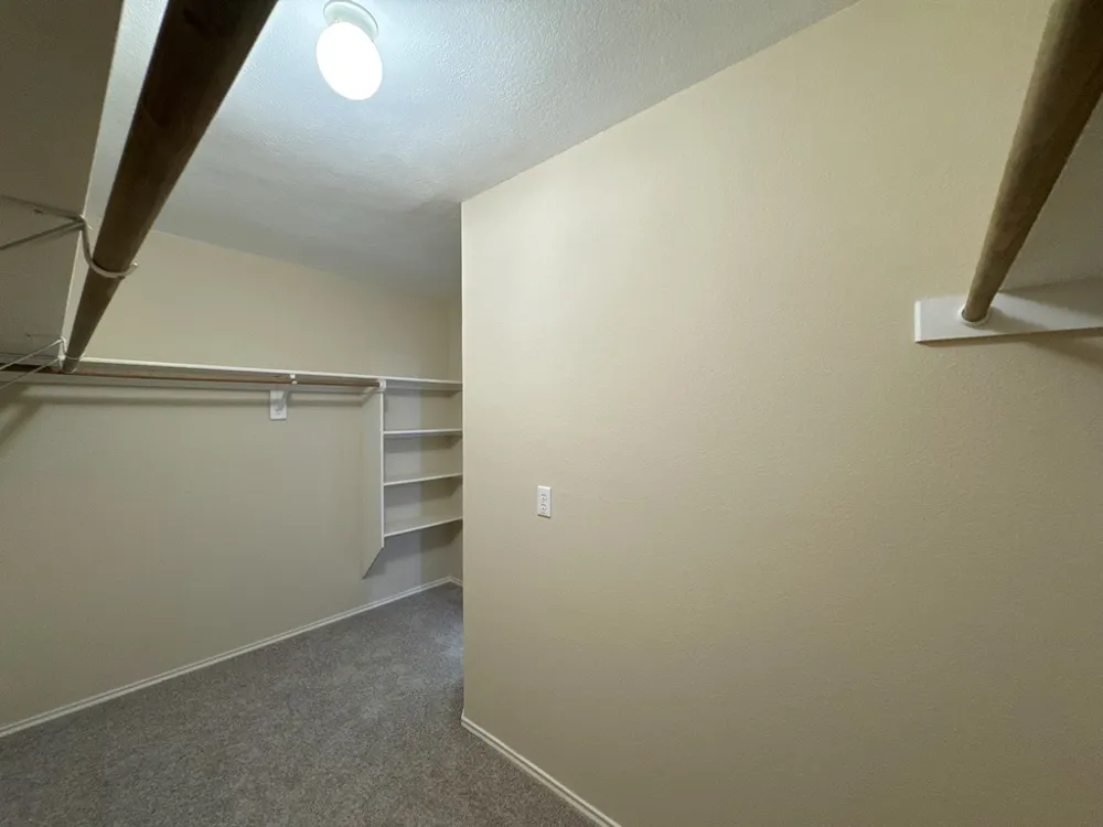 209 Katy B Lane Bastrop, TX 78602