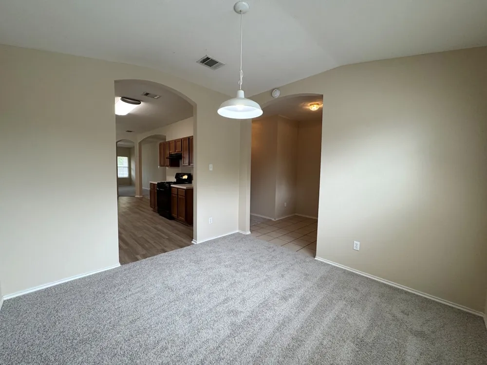 209 Katy B Lane Bastrop, TX 78602