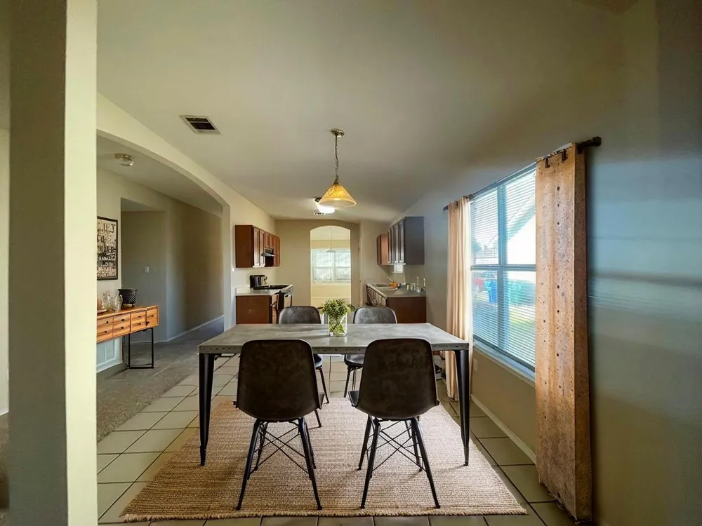 209 Katy B Lane Bastrop, TX 78602