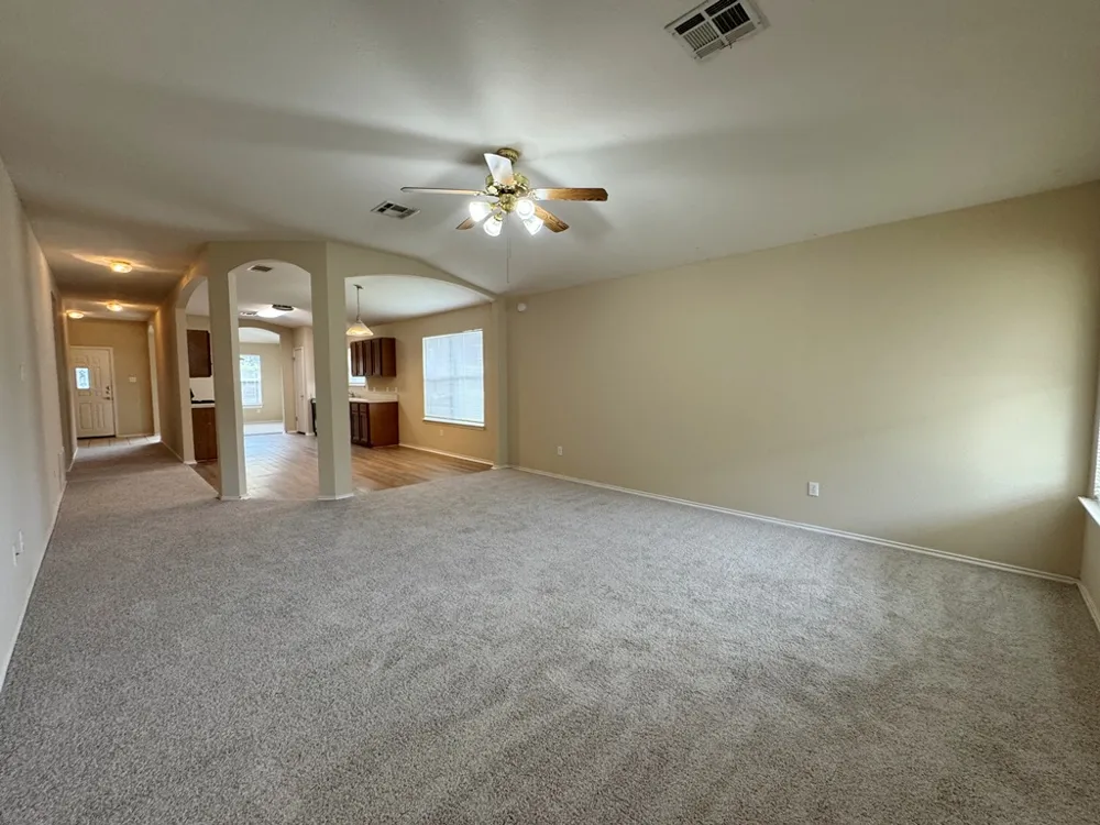 209 Katy B Lane Bastrop, TX 78602