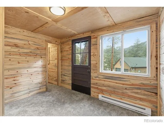 124 Big Pine Lane Drake, CO 80515