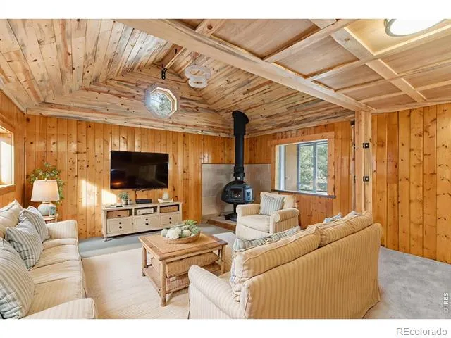 124 Big Pine Lane Drake, CO 80515