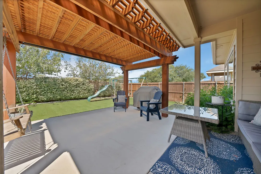 9644 Willow Branch Way Fort Worth, TX 76036