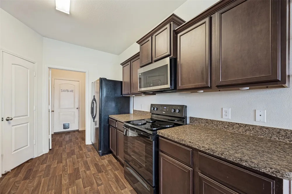 1802 Douglas Street Howe, TX 75459