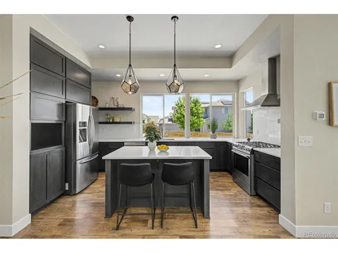 6707 Mariposa Court