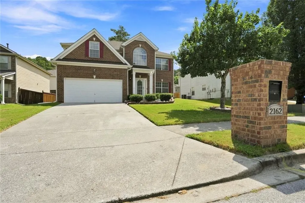 2162 Poplar Falls Avenue Lithonia, GA 30058
