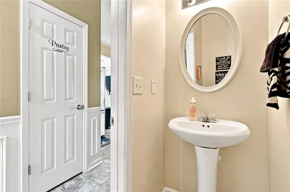 2162 Poplar Falls Avenue Lithonia, GA 30058