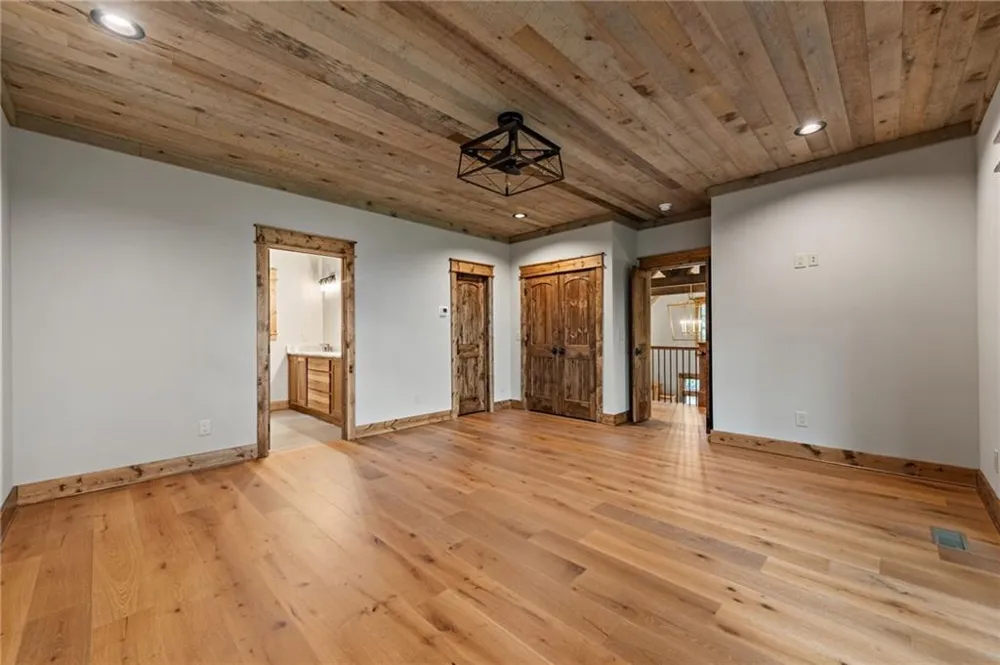 380 Utana Bluffs Trail Ellijay, GA 30540