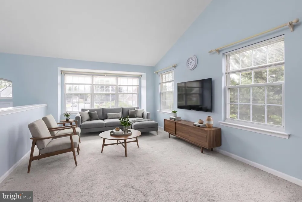 147 TRADEWINDS DRIVE Mount Royal, NJ 08061