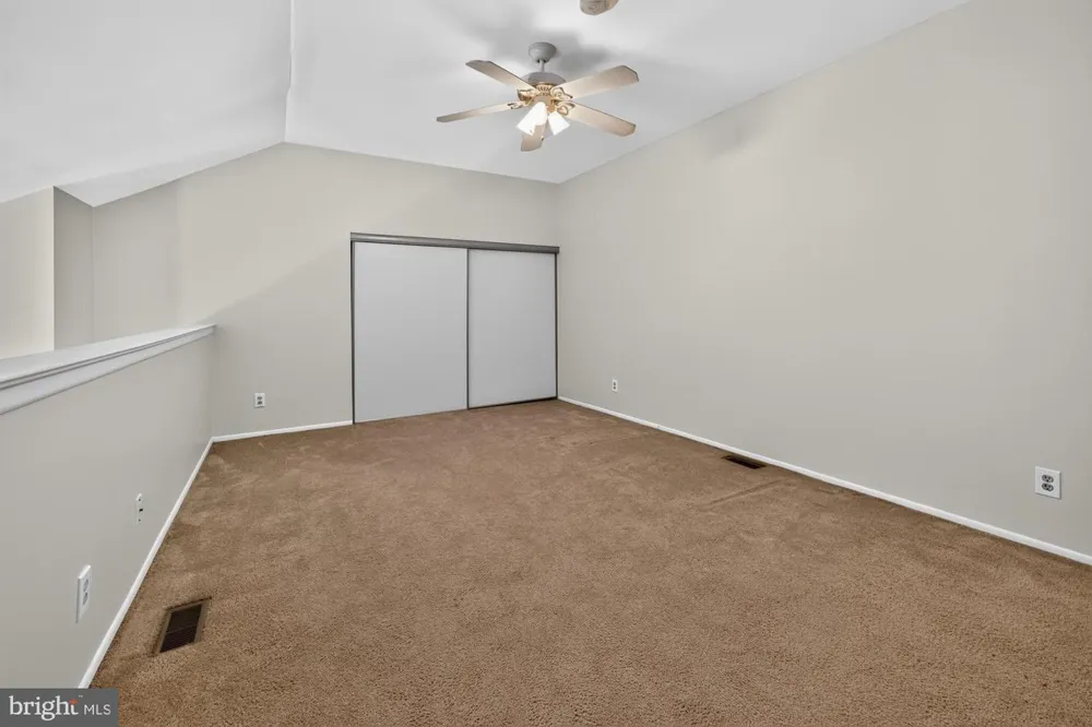 2215 DURHAM COURT Mount Laurel, NJ 08054