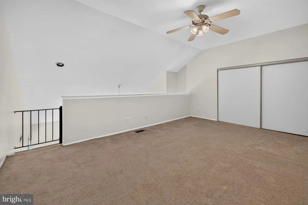 2215 DURHAM COURT Mount Laurel, NJ 08054