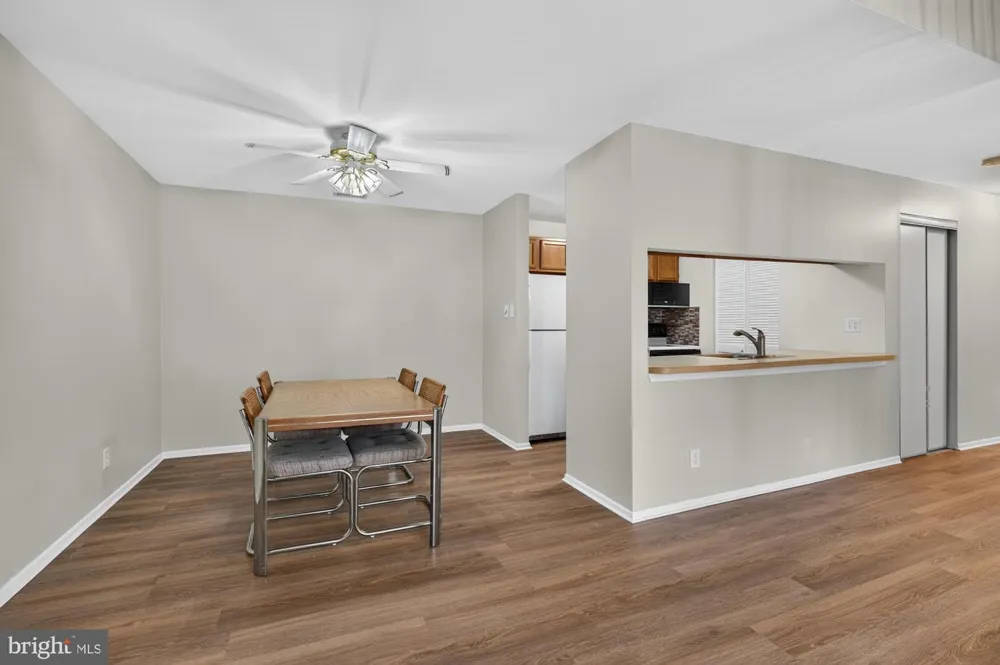 2215 DURHAM COURT Mount Laurel, NJ 08054