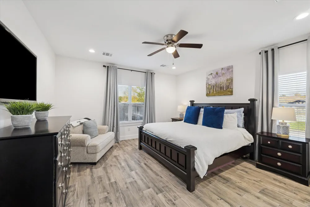 203 Hampton Glen Road Montgomery, TX 77356