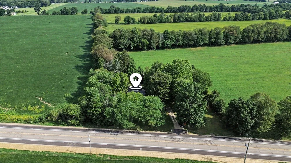 21648 E US-12 Edwardsburg, MI 49112