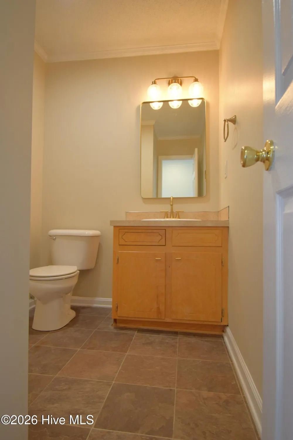 2380 Vineyard Drive #J1 Winterville, NC 28590