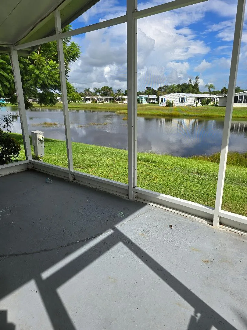 504 THAMES BLUFF Ridge #D-23 Fort Pierce, FL 34982