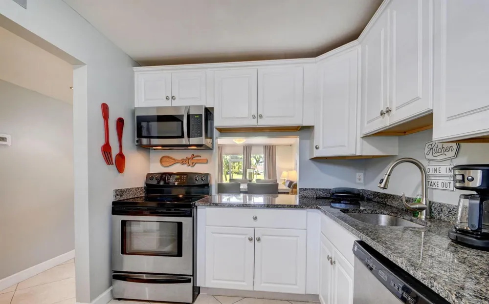 2700 Fiore Way #106 Delray Beach, FL 33445