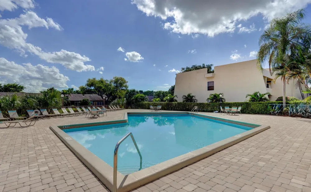 2700 Fiore Way #106 Delray Beach, FL 33445