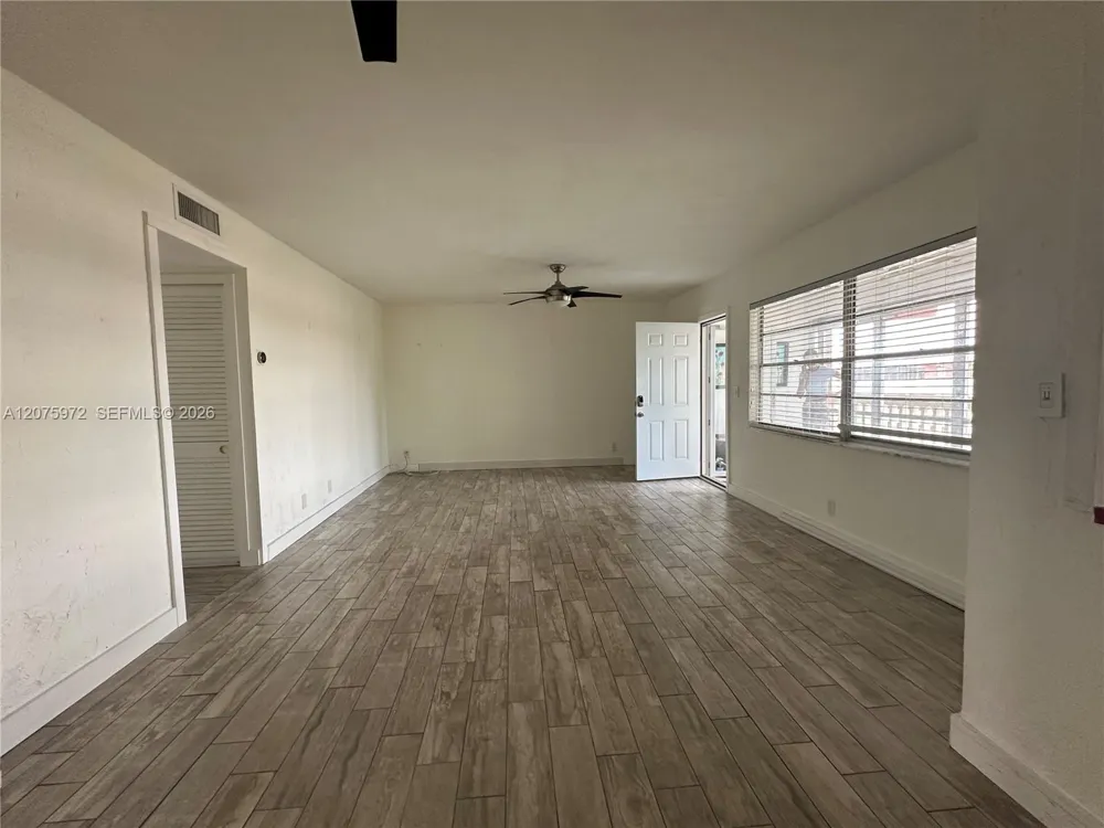 180 NE 12th Ave #17E Hallandale Beach, FL 33009