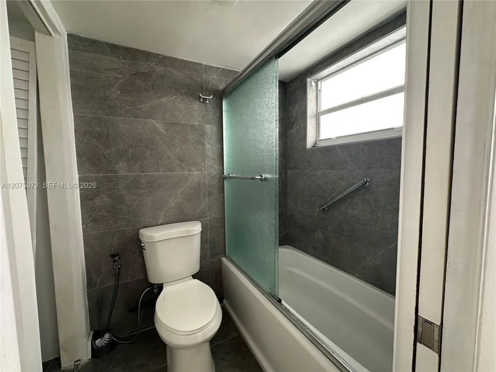 180 NE 12th Ave #17E Hallandale Beach, FL 33009