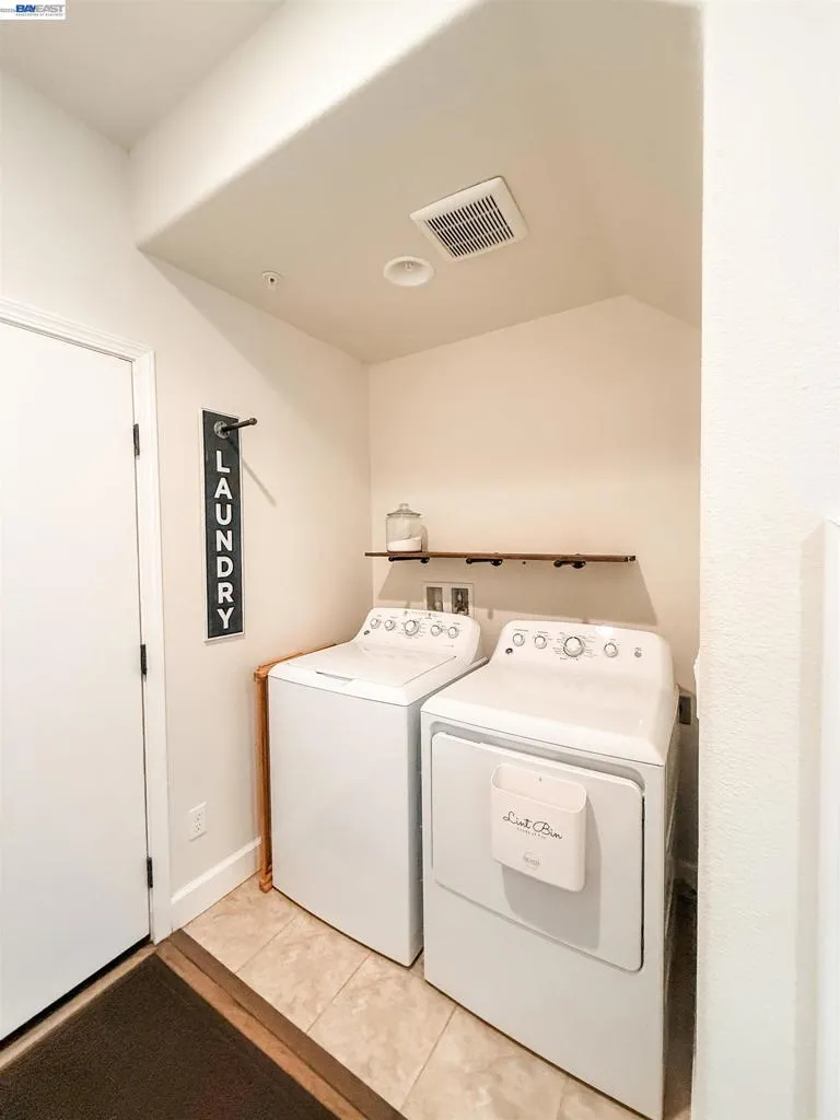 23314 Wilmot Cir Hayward, CA 94545