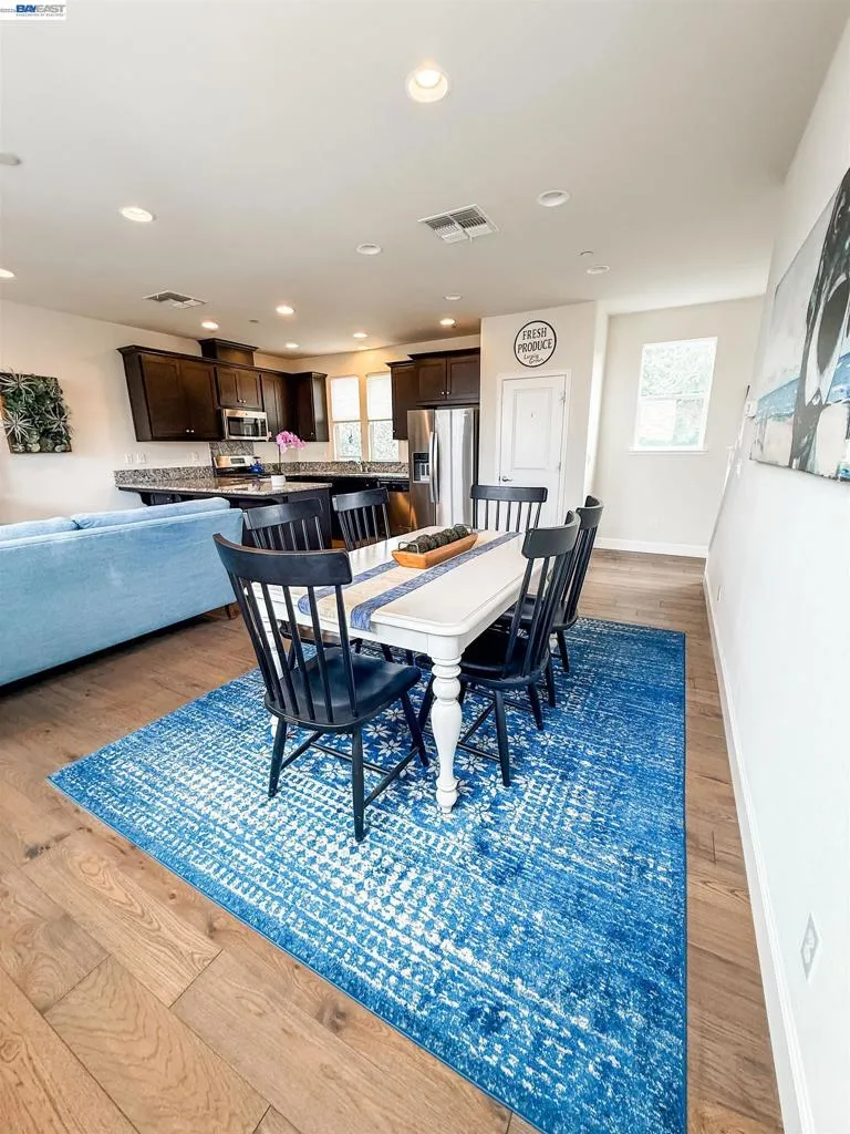 23314 Wilmot Cir Hayward, CA 94545