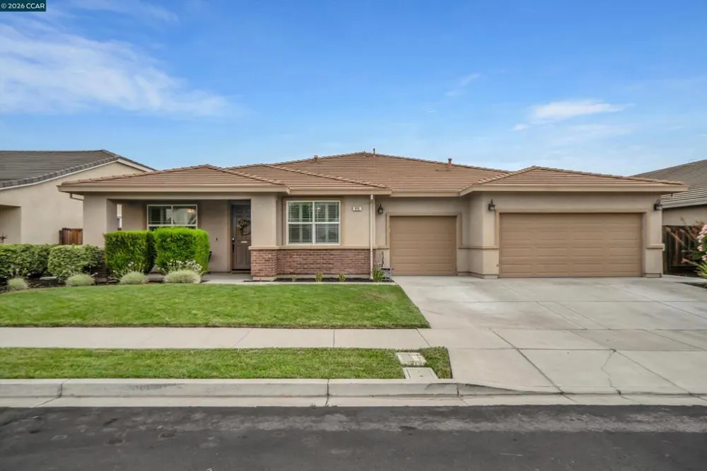 816 Pathfinder Oakley, CA 94561