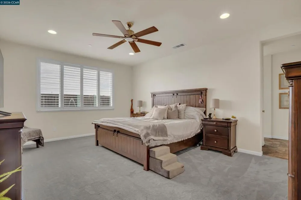 816 Pathfinder Oakley, CA 94561