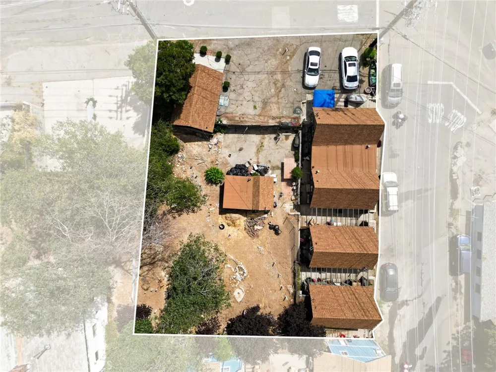 23762 Manzanita Drive Crestline, CA 92325