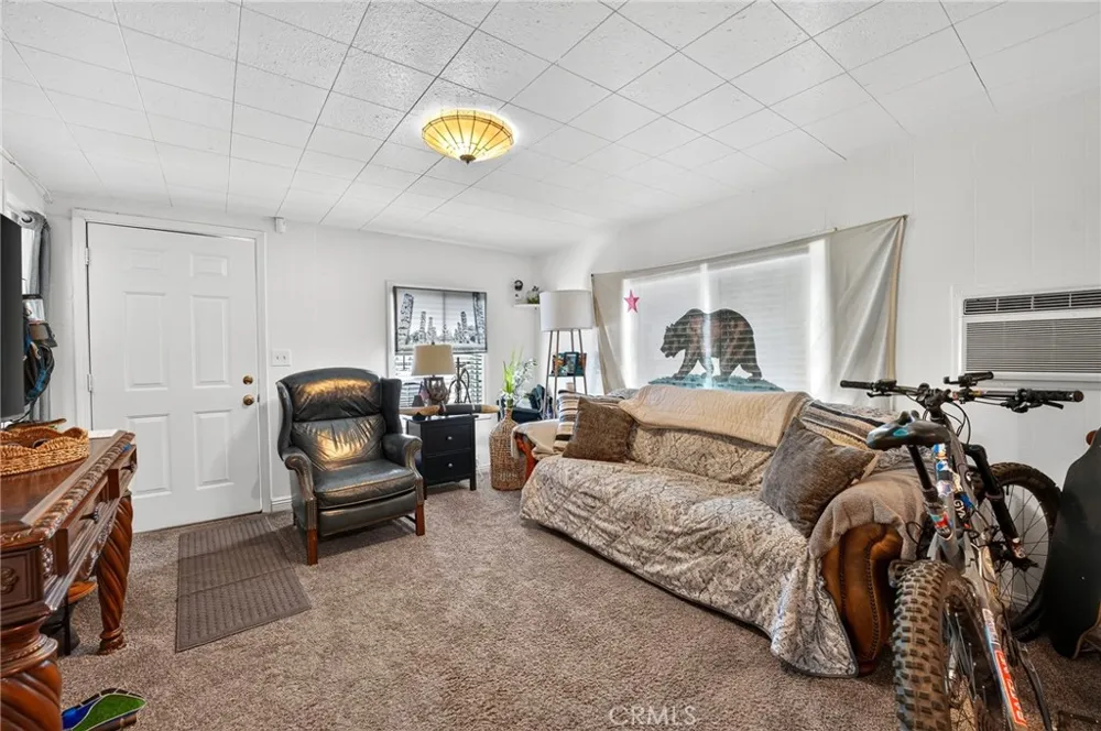 23762 Manzanita Drive Crestline, CA 92325