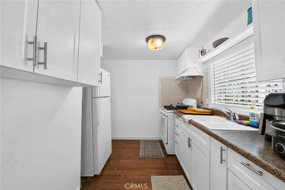 23762 Manzanita Drive Crestline, CA 92325