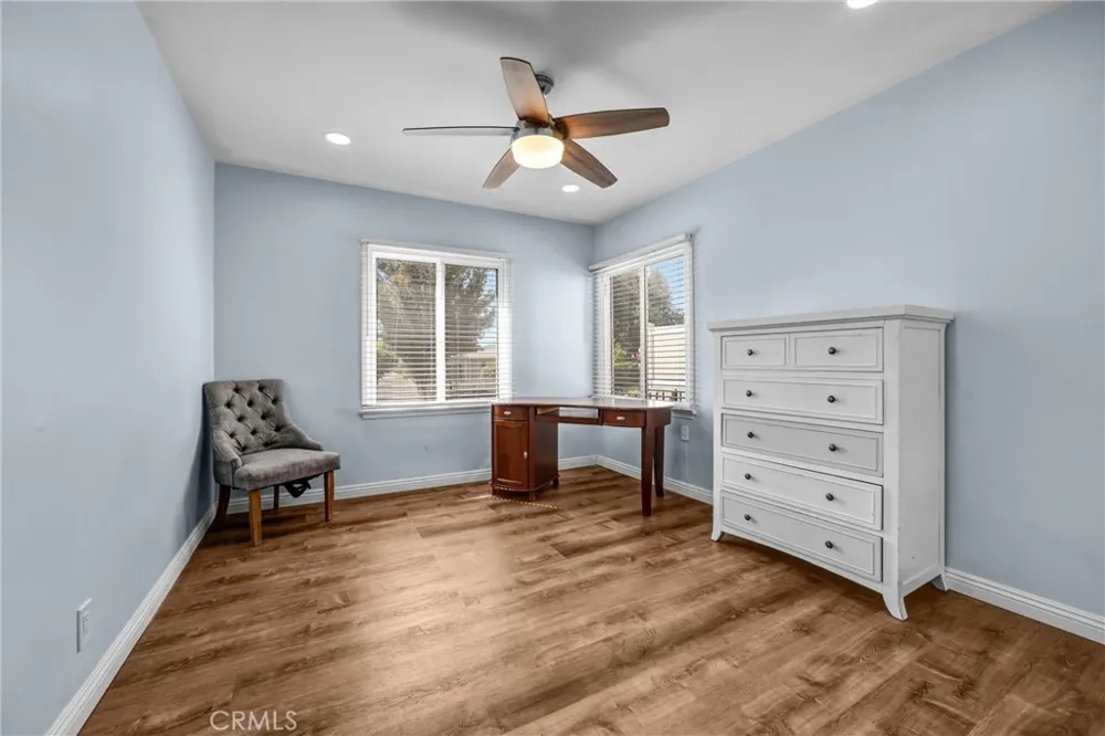 4308 Cloud Avenue La Crescenta, CA 91214
