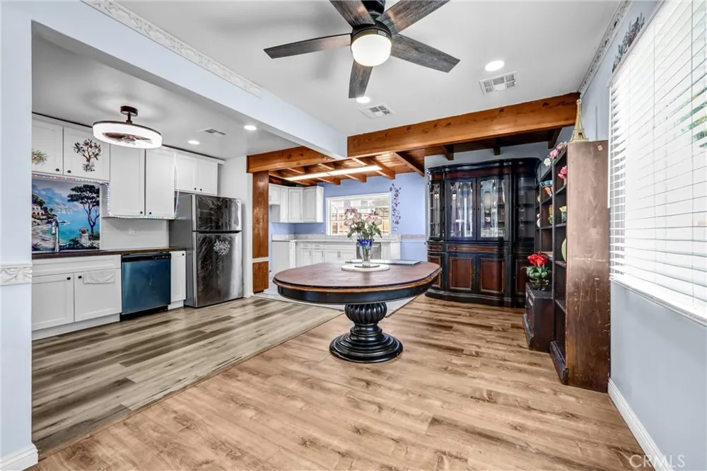 4308 Cloud Avenue La Crescenta, CA 91214