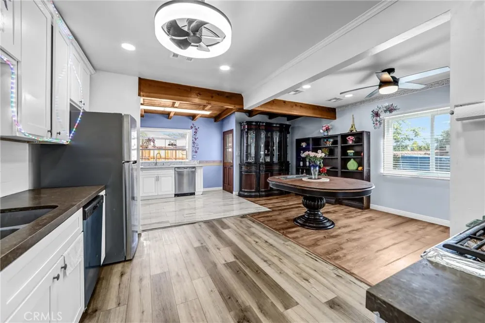 4308 Cloud Avenue La Crescenta, CA 91214