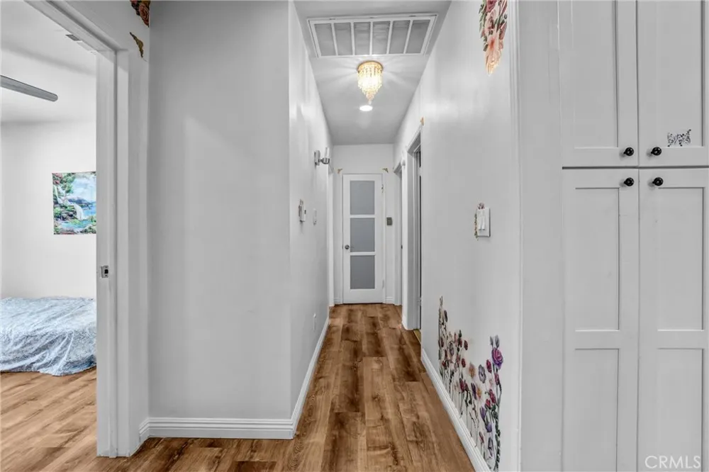 4308 Cloud Avenue La Crescenta, CA 91214