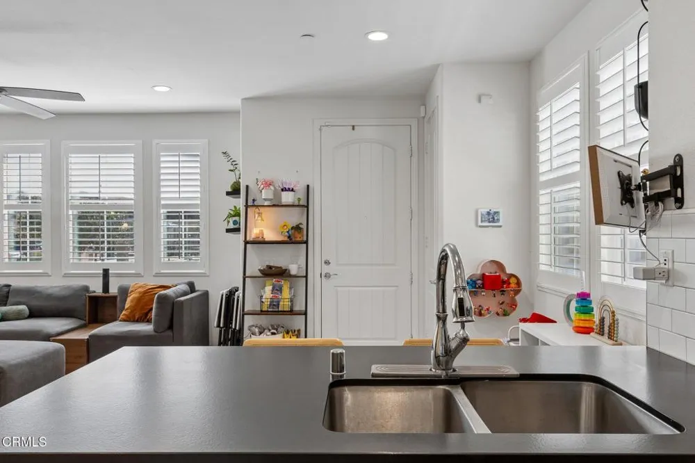 5040 Robles Street Camarillo, CA 93012