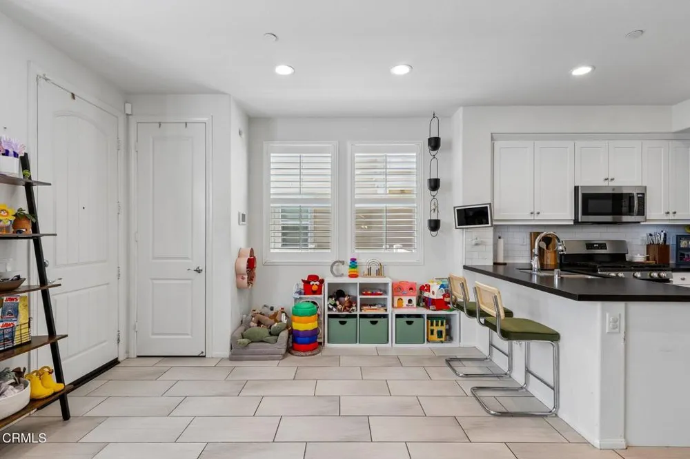 5040 Robles Street Camarillo, CA 93012