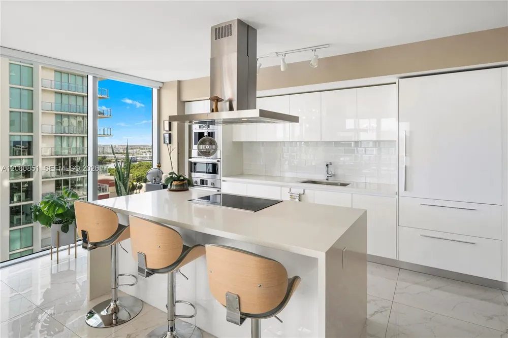 300 Sunny Isles Blvd #4-1208 Sunny Isles Beach, FL 33160