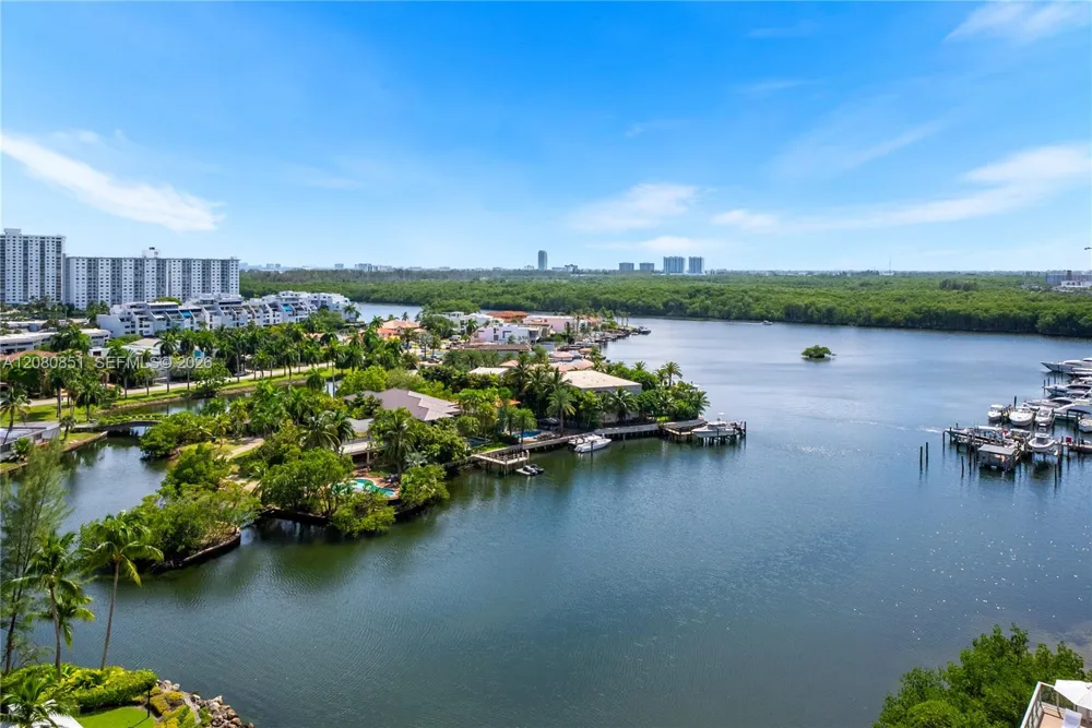 300 Sunny Isles Blvd #4-1208 Sunny Isles Beach, FL 33160