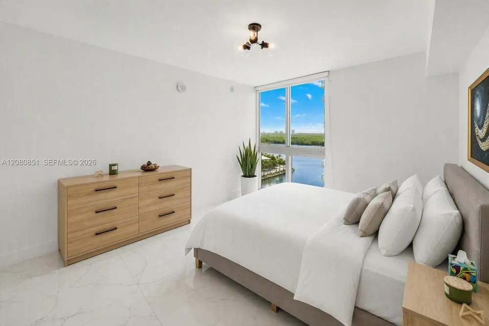 300 Sunny Isles Blvd #4-1208 Sunny Isles Beach, FL 33160