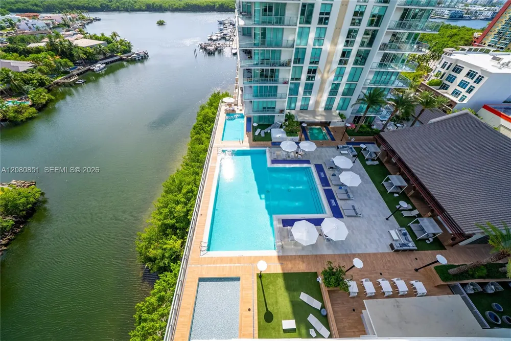 300 Sunny Isles Blvd #4-1208 Sunny Isles Beach, FL 33160