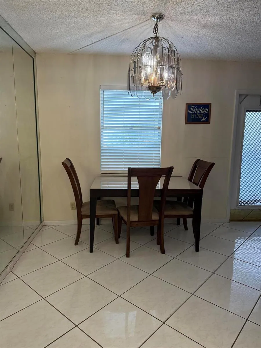 3018 WOLVERTON A E #3018 Boca Raton, FL 33434