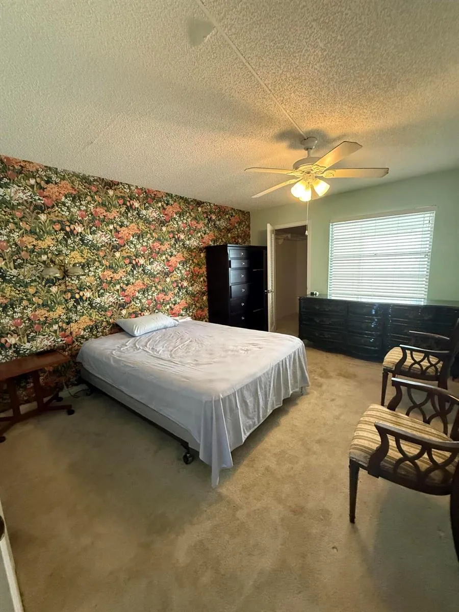 3018 WOLVERTON A E #3018 Boca Raton, FL 33434