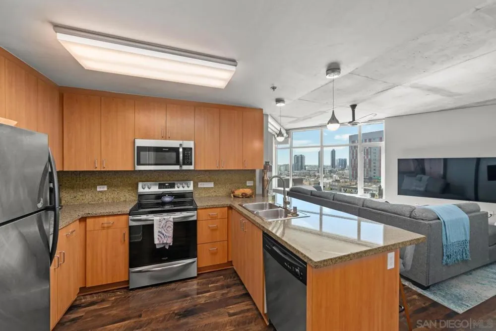 1080 Park Blvd #902 San Diego, CA 92101