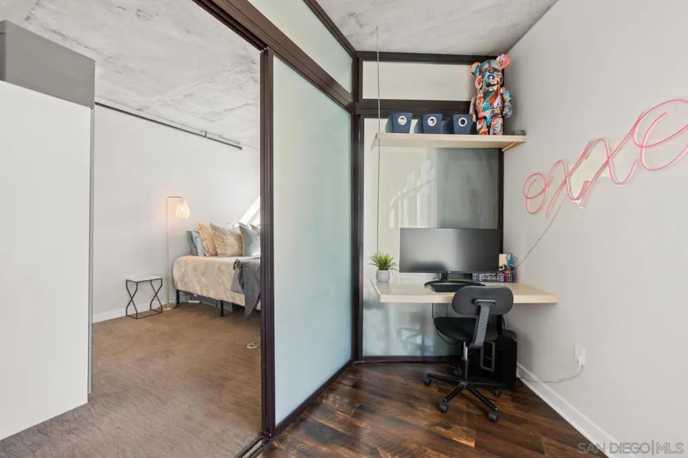 1080 Park Blvd #902 San Diego, CA 92101