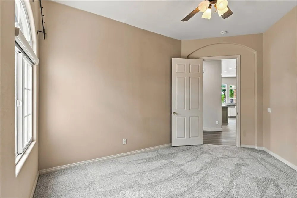 22330 Village Way Canyon Lake, CA 92587