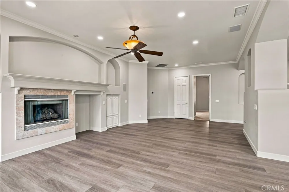 22330 Village Way Canyon Lake, CA 92587