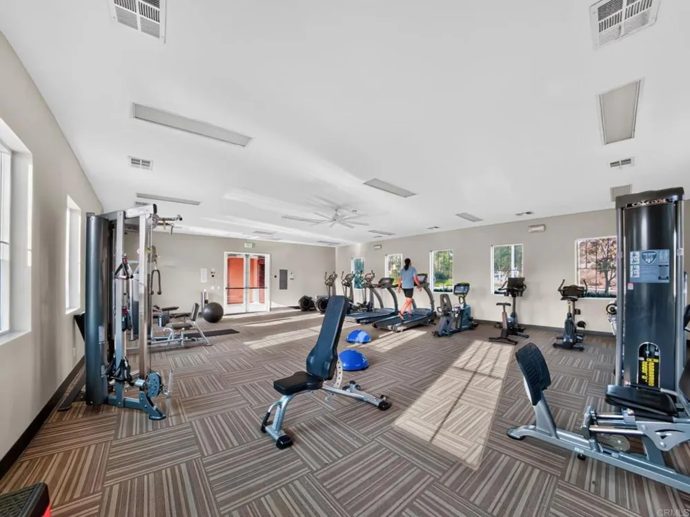 3240 Crecida Way Carlsbad, CA 92010