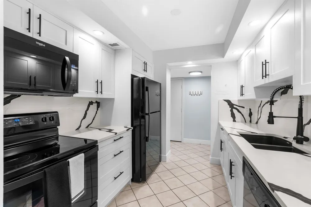 950 Ponce De Leon Road #207 Boca Raton, FL 33432